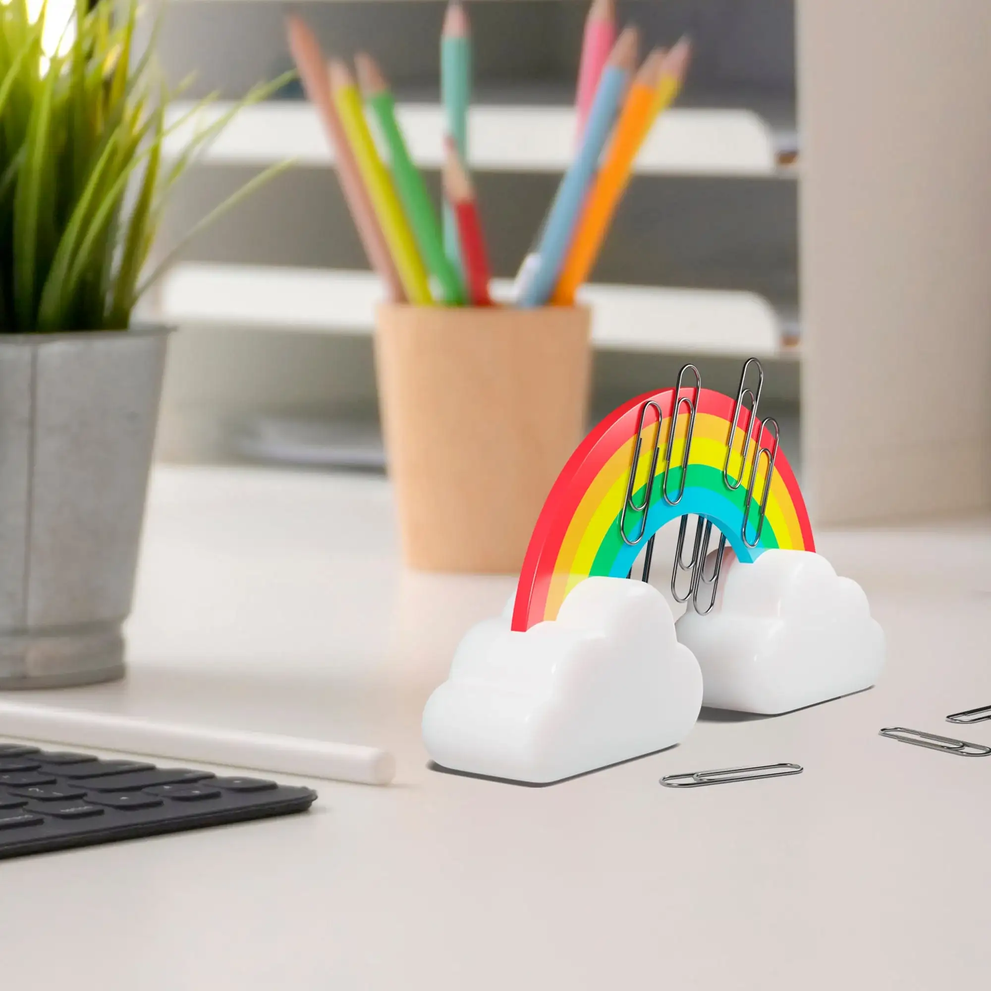 New Rainbow Paperclip Magnet Holder - Image 6